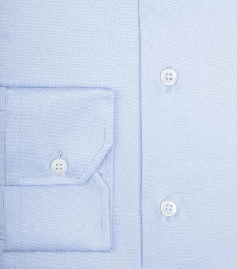 Chemise en twill uni bleu ciel infroissable